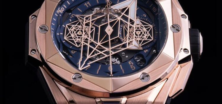 Review of the Hublot Replica Big Bang Sang Bleu II with a blue dial